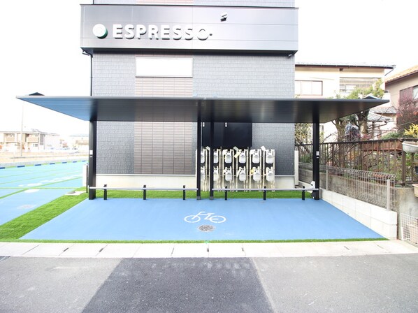 ESPRESSO一宮の物件外観写真